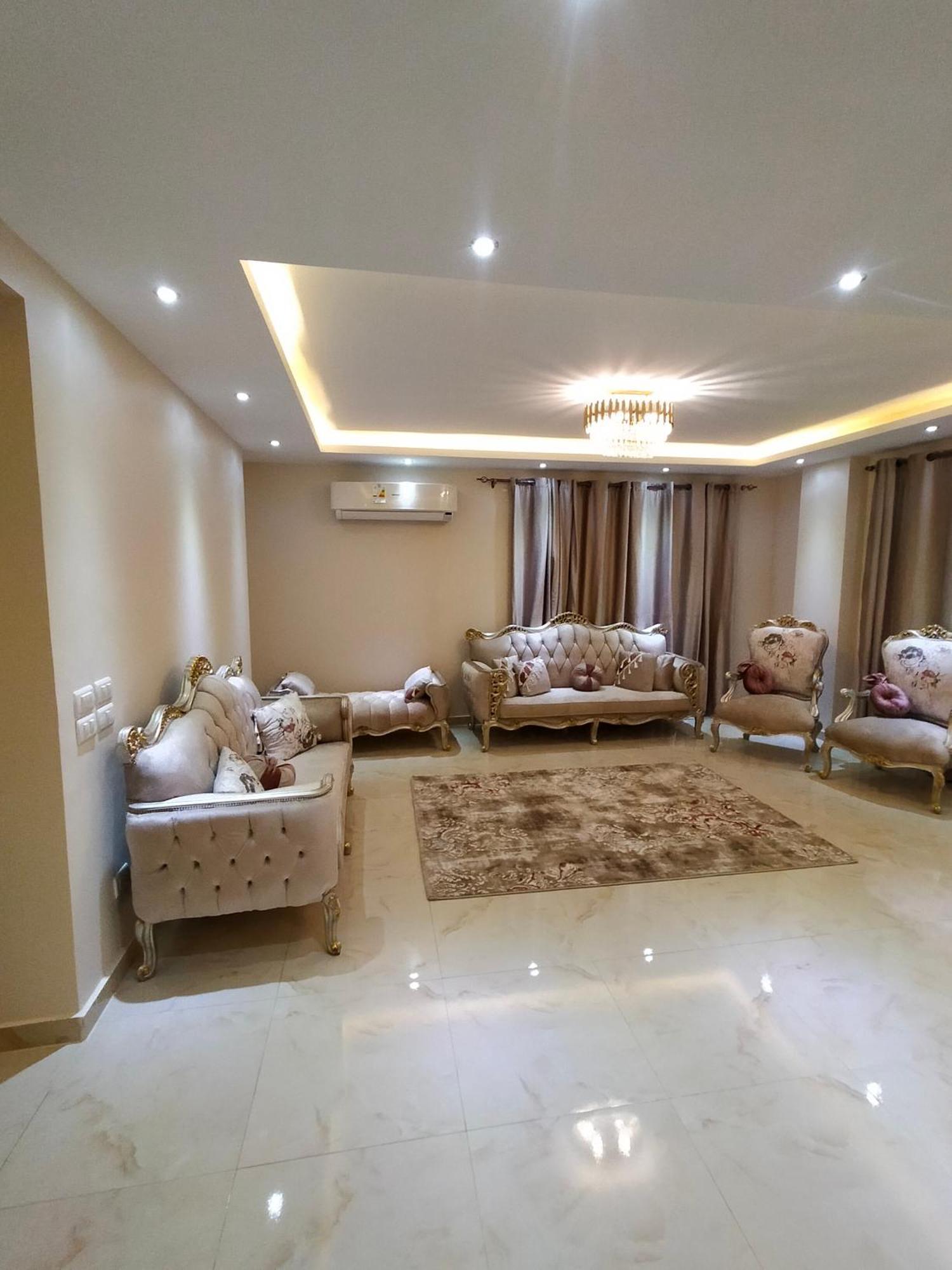 شقه مفروشه للإيجار Apartment Cairo